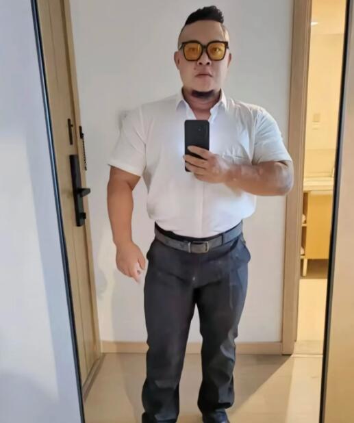 prof_pic.jpg